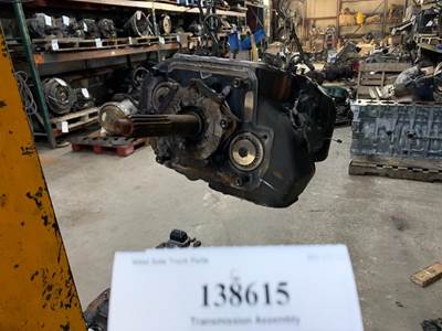 Eaton FAOM-15810S-EC3 Transmission for a International LT625
