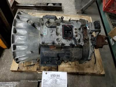 Fuller FAOM-15810S-EC3 Transmission for a International Prostar