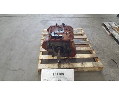 Fuller FR14210B Transmission for a Freightliner CASCADIA