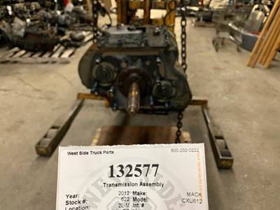 Fuller FR15210B Transmission for a Mack CXU612