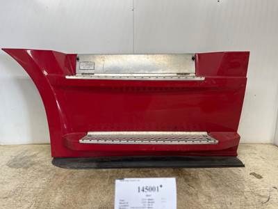 Freightliner 22-73852-000 Left Truck Skirt for a Freightliner CASCADIA 126