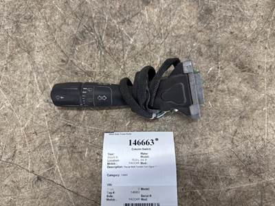 Paccar P27-1067 Turn Signal Switch