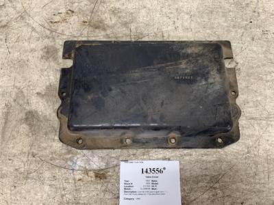 Cummins 3075022 Valve Cover for a Ford L-SERIES