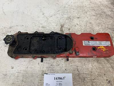 Cummins 5311734 Valve Cover for a Freightliner M2 106