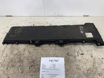 Detroit A4710101330 Valve Cover for a Freightliner CASCADIA