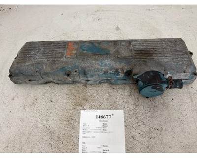 International 1842336C2 Valve Cover