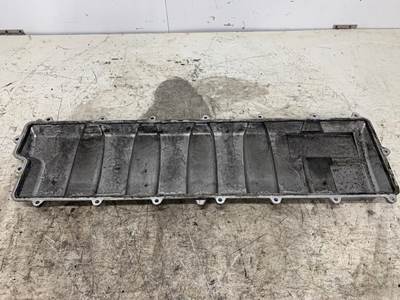 International 3007686C2 Valve Cover