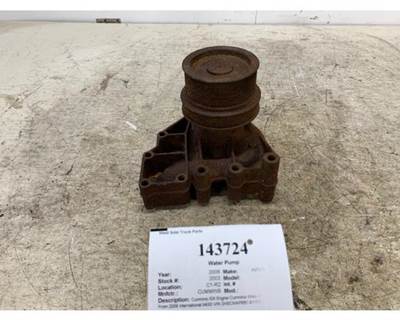 Cummins 4920465 Water Pump for a International 9400I