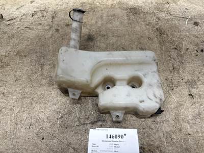 International 4041491C91 Windshield Washer Reservoir for a International LT625