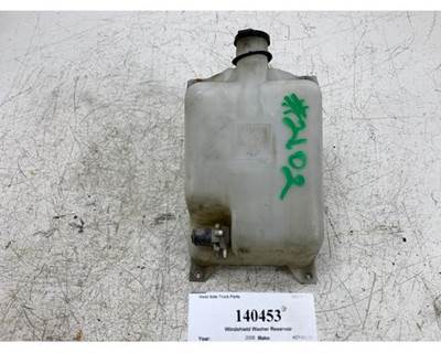 Kenworth K114-D-20 Windshield Washer Reservoir for a Kenworth T600