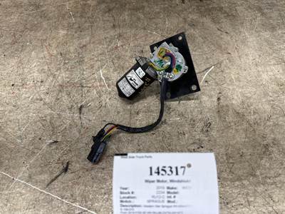 SPRAGUE E-108-010 Windshield Wiper Motor for a Western Star TR 5700 XE