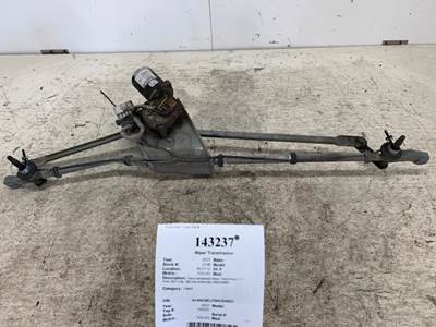 2021 Volvo 84724203 Windshield Wiper Transmission for a