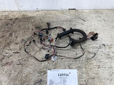 Freightliner A06-95756-003 Left Wiring Harness for a Freightliner CASCADIA 126