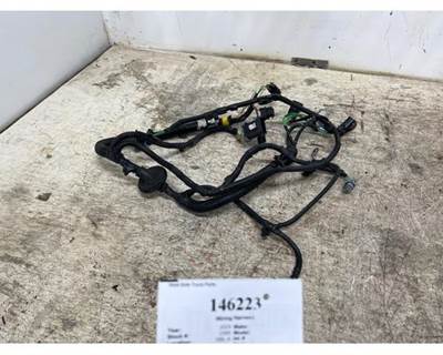International 4124633C91 Wiring Harness for a International RH613