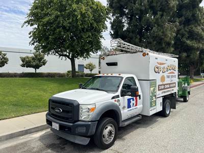 Ford F-550 Chipper Truck - Automatic