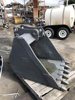 Caterpillar 35 INCH Ditching Bucket