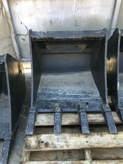 DBE 24 INCH Ditching Bucket