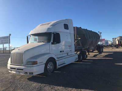 Fruehauf Aluminum Dry Bulk / Pneumatic Tank Trailer