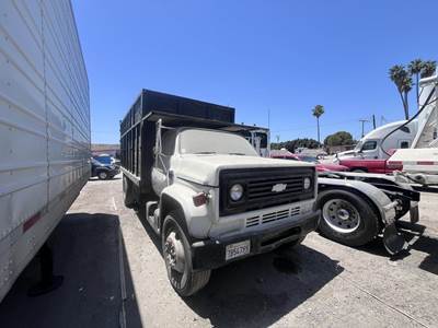 GMC 6000 Dump Truck - Manual