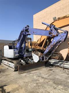 Komatsu PC128UU-2 Excavator