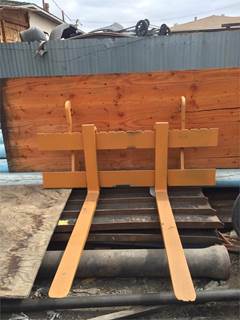 Adjustable Fork Attachment