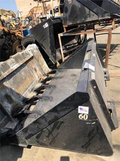 Tomahawk 60 INCH Bucket