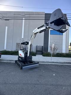 Bobcat E26 Mini Excavator