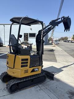 John Deere 17G Mini Excavator