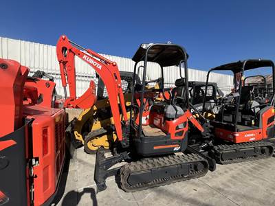 Kubota U17 Mini Excavator