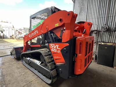 Kubota SVL65-2 Track Skid Steer