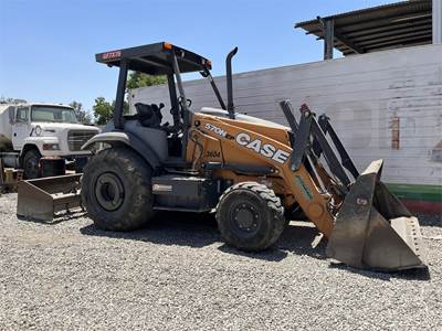Case 570N EP Skip Loader
