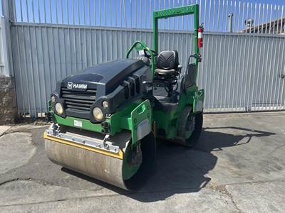 Hamm HD120VV Smooth Drum Roller Compactor