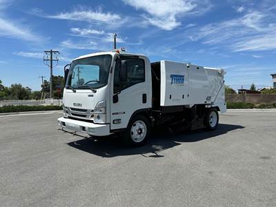 Isuzu NQR Sweeper Truck - Automatic