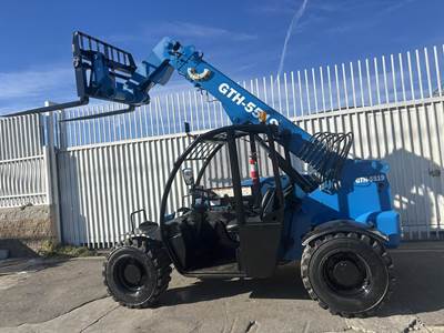 Genie GTH-5519 Telehandler