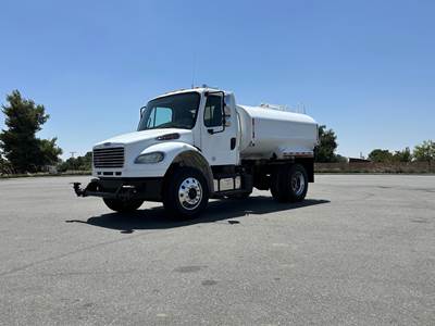 Freightliner M2 106 2000 Gallon Water Truck - Cummins 310HP, Automatic