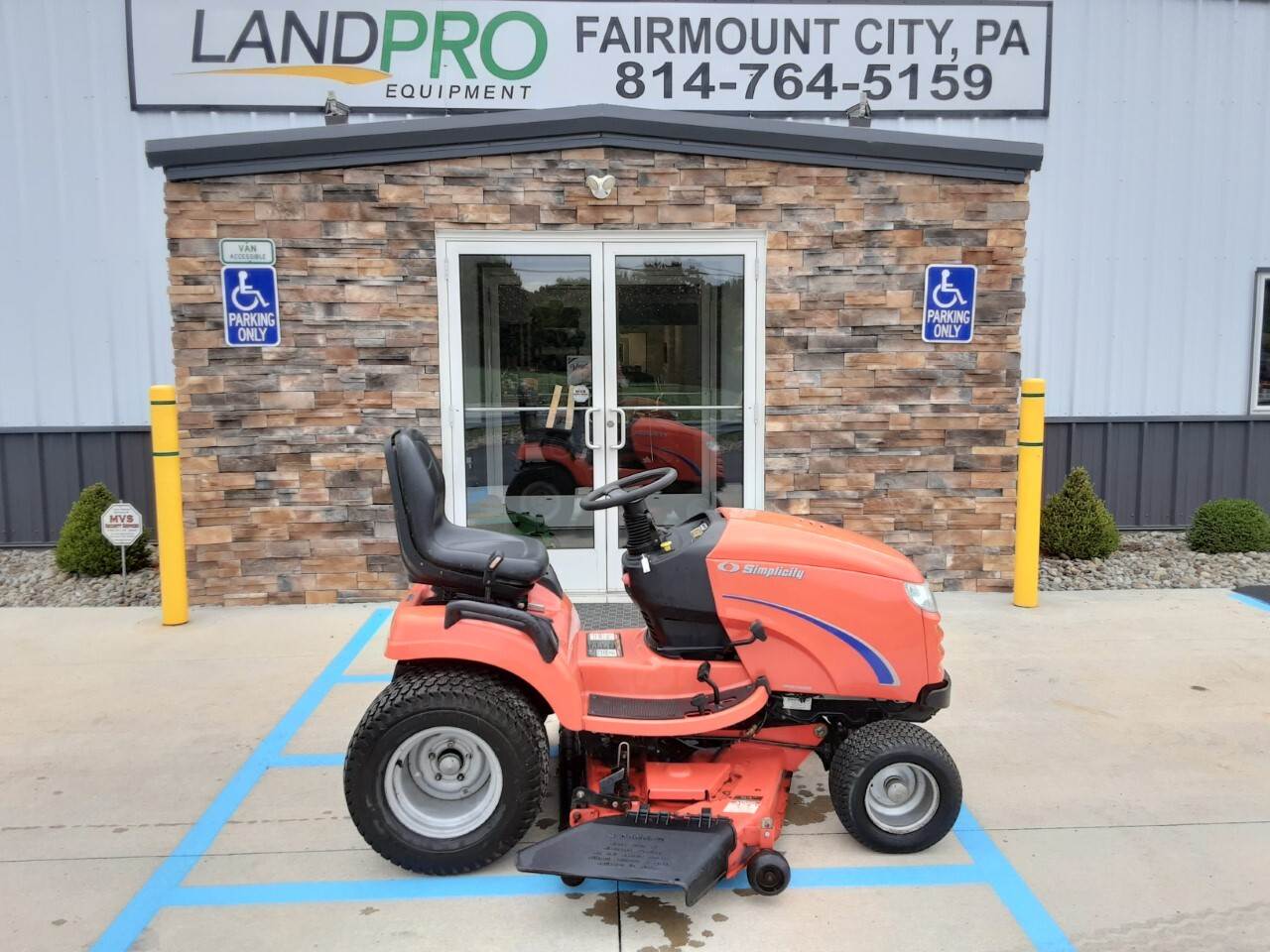Simplicity Prestige 27 Riding Lawn Mower For Sale, 370 Hours