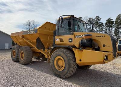 2014 John Deere 300D II Articulated Truck