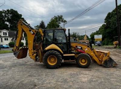 2017 Caterpillar 450F Backhoe