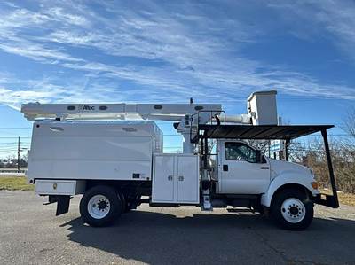 2013 Ford F-750 Boom / Bucket Truck