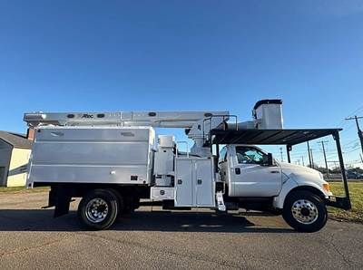 2013 Ford F-750 Boom / Bucket Truck