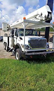 2011 International DT466 Boom / Bucket Truck