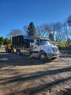 2015 International 4300 SBA Chipper Truck