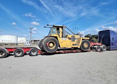 1998 Caterpillar V900 CH Container Handler