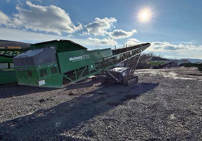 2024 McCloskey ST80 STACKER Conveyor