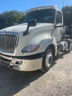 2020 International LT Day Cab Truck