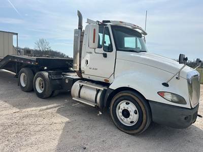 2016 International ProStar Premium with Pitts LB35-38CS Trailer