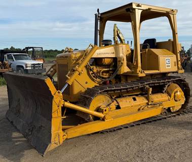 1998 Caterpillar D4E Dozer