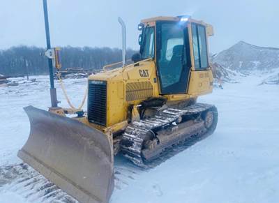 2000 Caterpillar D4G Dozer