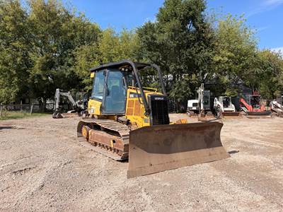 Caterpillar D5K2 LGP Dozer - 6 Way Blade