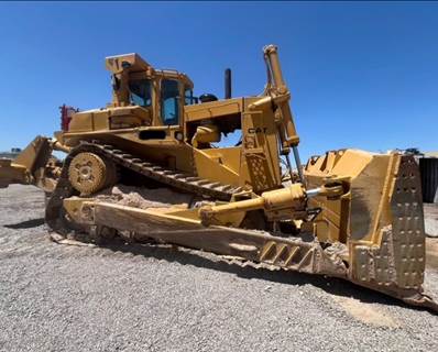 Caterpillar D9L Dozer